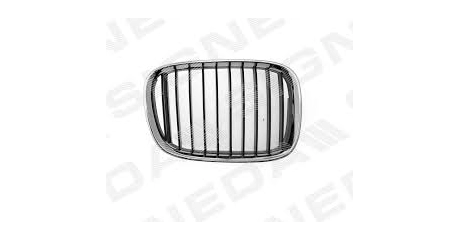 Решетка радиатора прав черн хромированная BMW: 5 (E39) 95-